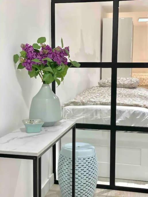 Moderno Apartamento Con Garaje Privado En El Centro De Виго Экстерьер фото